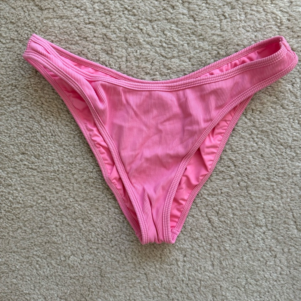 Lspace Pink Ribbed Bikini - Picture 5 of 8